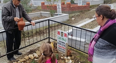 Polis Memuru Mezarı Başında Anıldı