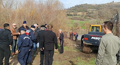Susurluk’ta Traktörle Evinden Ayrılan Gençten Haber Alınamıyor 