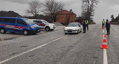 Trafikte Emniyet Kemeri Kontrolü