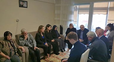 Vali Ustaoğlu Şehit Ailesini Unutmadı