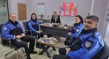 Vatandaşlar Dolandırıcılık, Hırsızlık Ve Yankesicilik Konularında Bilgilendirildi