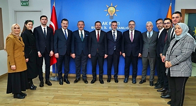 AK Parti'de 3 İlçeye Yeni Başkanlar Atandı