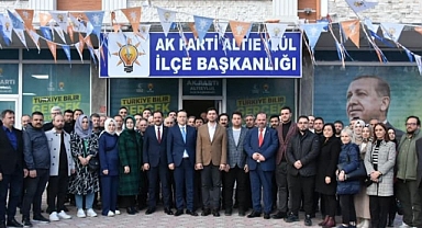 Altıeylül Belediye Başkan Adayı Mesut Eray, Cumhur İttifakı Meclis Üyesi Adaylarıyla İstişare Toplantısı Gerçekleştirdi