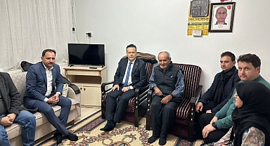Altıeylül Belediye Başkan Adayı Mesut Eray, Şehit Turgut Solak'ın Ailesini Ziyaret Etti