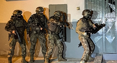 Altıeylül’de 2 Adrese  Terör Operasyonu: 6 Gözaltı