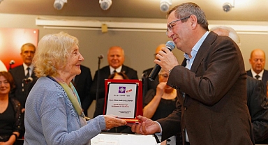 “Ayvalık Müzik Derneği 30. Yılını kutladı”