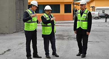 Balıkesir Valisi İsmail Ustaoğlu, Limak Balıkesir Çimento Fabrikası'nı Ziyaret Etti