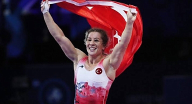 Balıkesirli Yasemin Adar Yiğit 7. Kez Avrupa Şampiyonu