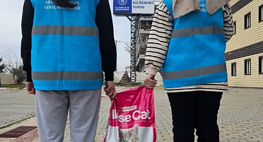 Bandırma Kız Yurdu Öğrencilerinden Sokak Hayvanlarına Sevgi Eli