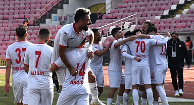 Başkan Avcı, Balkes'i Tebrik Etti