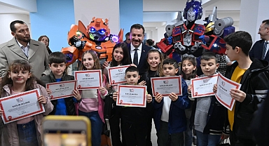 Başkan Yılmaz'dan Miniklere Başarı Sertifikası