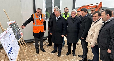 Canbey, Ayvalık Ve İvrindi İçin İki Büyük Proje Açıkladı