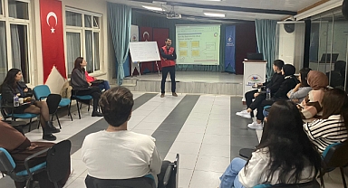 Gençlerin Kariyer Gelişimine Destek