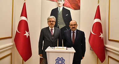 Milli Eğitim Bakan Yardımcısı Balıkesir Valisi'ni Ziyaret Etti