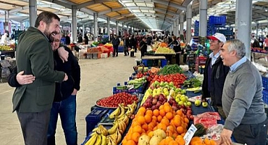 Sındırgı'da Başkan Yavaş’tan Pazar Ziyareti