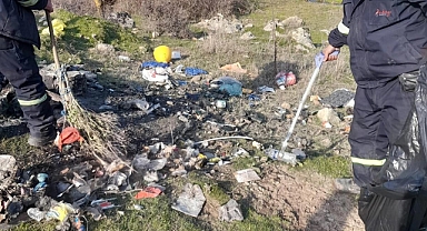 Sındırgı’da Piknik Alanları Temizlendi