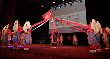 Vali Ustaoğlu, 'Bir Adım Bin Umut Projesi' Tanıtım Törenine Katıldı