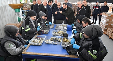 Vali Ustaoğlu, Komando Av A.Ş.'yi Ziyaret Etti