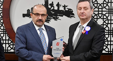 Vali Ustaoğlu'na Vergi Haftası Ziyareti