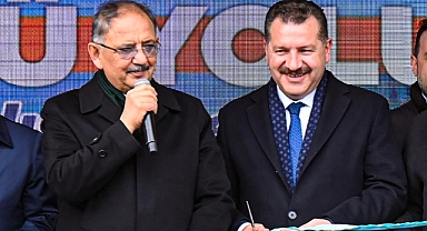 Bakan Özhaseki’den Başkan Yılmaz’a Övgü Dolu Sözler