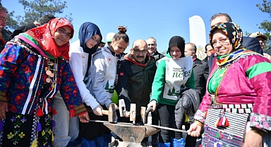 Balıkesir’de Dünya Ormancılık Günü ve Nevruz Bayramı Fidan Dikimi Programı Gerçekleştirildi