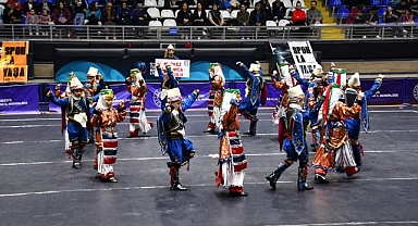Balıkesir'de Okul Sporları Halk Oyunları İl Birinciliği Ödül Töreni Gerçekleştirildi