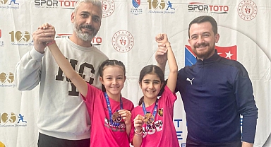 Balıkesirli Eskrimcilerden Büyük Başarı: Ankara Turnuvasında 5 Madalya