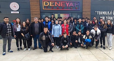 Bandırma Şehit Mehmet Gönenç Anadolu Lisesi Öğrencileri BM Gençlik Merkezi'nde Teknolojiyle Buluştu