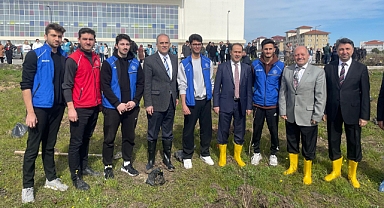 Bandırma Üniversitesi'nden Orman Haftası'na Fidan Dikimi Katkısı