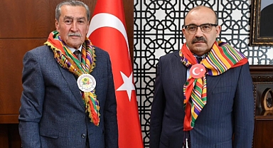 Mustafa Akkeçi, Vali İsmail Ustaoğlu'nu Ziyaret Etti