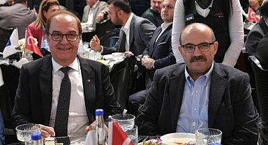 Vali İsmail Ustaoğlu, Balıkesir Sanayi Odası İftar Programına Katıldı