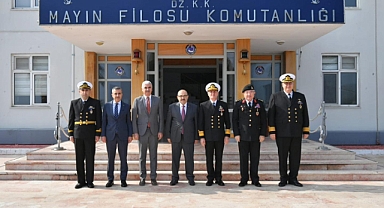 Vali İsmail Ustaoğlu, Erdek Mayın Filosu Komutanı Tümamiral Mustafa Kaya'yı Ziyaret Etti