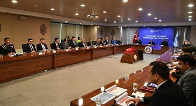 Vali Ustaoğlu Başkanlığında İl Güvenlik ve Asayiş Koordinasyon Toplantısı Gerçekleştirildi