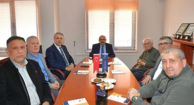 Vali Ustaoğlu, Bilcanlı Yem Sanayi ve Ticaret A.Ş'yi Ziyaret Etti