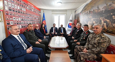 Vali Ustaoğlu ve Başkan Yılmaz, Gazileri Unutmadı