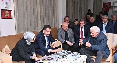 Yücel Yılmaz, Balıkesir Sarnıçlılar Derneği'ni Ziyaret Etti