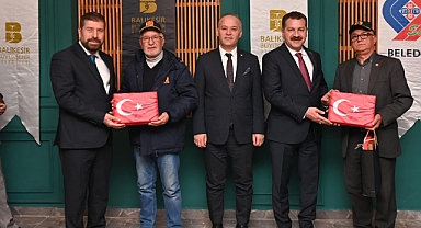 Yücel Yılmaz, Sındırgı'da Şehit Aileleri ve Gazilerle Buluştu