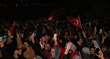 Yücel Yılmaz ve Ali Gür’e Altınova’da Coşkulu Karşılama