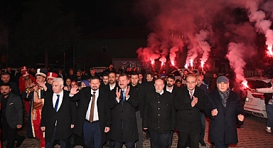 Yücel Yılmaz ve Dinçer Orkan Kocaavşar Mahallesi'nde Vatandaşlarla Buluştu