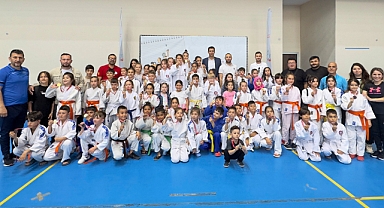 Balıkesir'de Okul Sporları Judo Minikler İl Birinciliği Sona Erdi