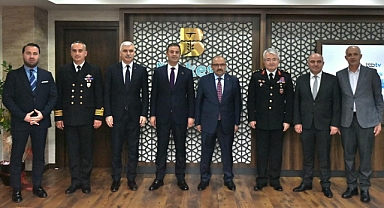 Balıkesir İl Protokolü Başkan Akın'ı Ziyaret Etti