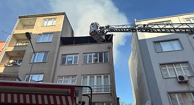 Balıkesir Merkezde Korkutan Çatı Yangını