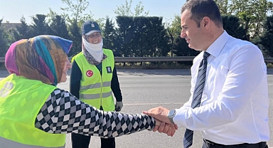 Başkan Akın’dan Emekçi Kadınlara Sürpriz Ziyaret