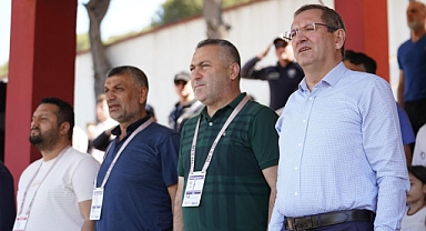 Başkan Ergin, Ayvalıkgücü Belediyespor'a Tam Destek