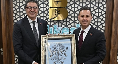 CHP Heyetinden Başkan Akın'a Nezaket Ziyareti