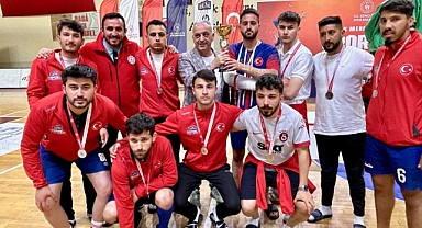Manyas Gençlik Merkezi Futbol Takımı GENÇLİG Marmara Bölge Finallerinde 2. Oldu