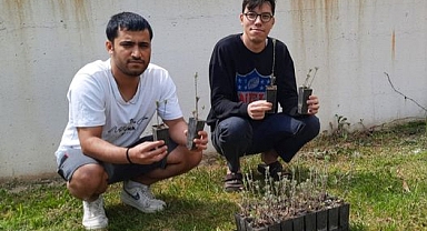 Manyas ve Muhyiddin-i Rumi Yurdu Öğrencilerinden Çevre Dostu Etkinlik