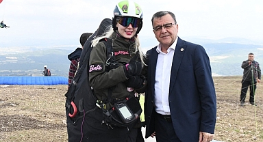 Altıeylül Belediye Başkanı Hakan Şehirli'den Yamaç Paraşütü Deneyimi