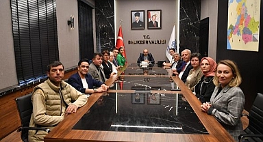 Balıkesir Valisi, Engelliler Haftası'nda Engelli Sivil Toplum Kuruluşları Temsilcileriyle Bir Araya Geldi