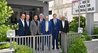 Balıkesir Valisi İsmail Ustaoğlu, Damızlık Sığır Yetiştiricileri Birliği’ni Ziyaret Etti